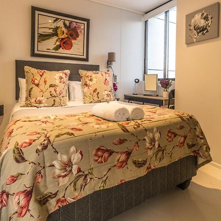Flamingo Sea Point Sea View Luxury Best Position 1 Bedroom Apartment Queen Size Bed & Inverter For Tv Città del Capo Esterno foto