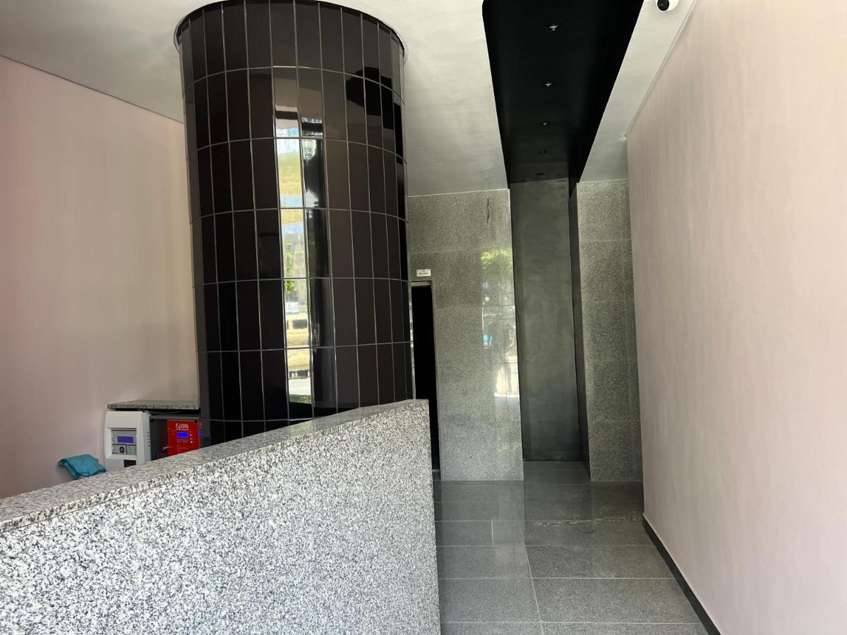 Flamingo Sea Point Sea View Luxury Best Position 1 Bedroom Apartment Queen Size Bed & Inverter For Tv Città del Capo Esterno foto