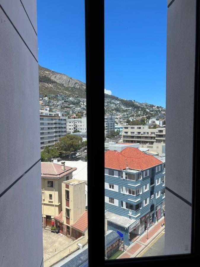 Flamingo Sea Point Sea View Luxury Best Position 1 Bedroom Apartment Queen Size Bed & Inverter For Tv Città del Capo Esterno foto