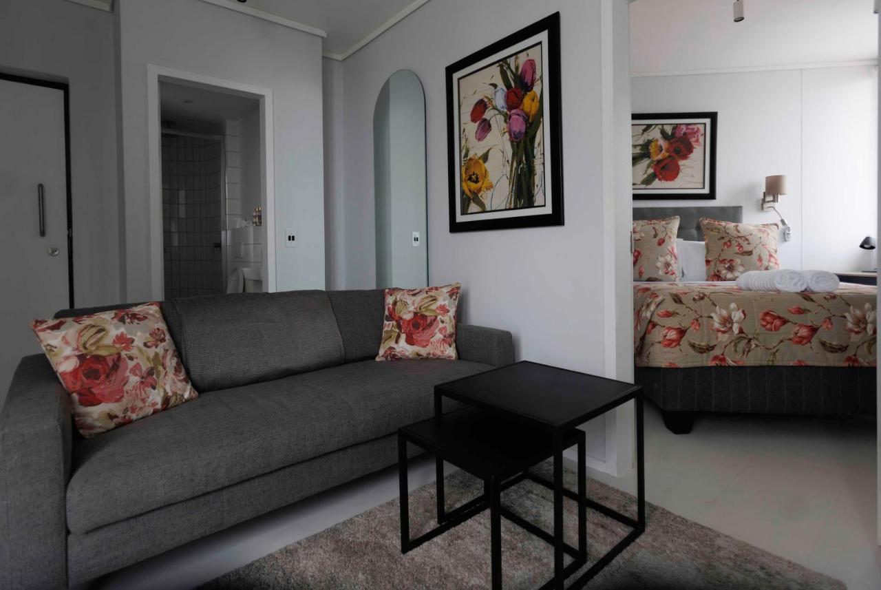 Flamingo Sea Point Sea View Luxury Best Position 1 Bedroom Apartment Queen Size Bed & Inverter For Tv Città del Capo Esterno foto