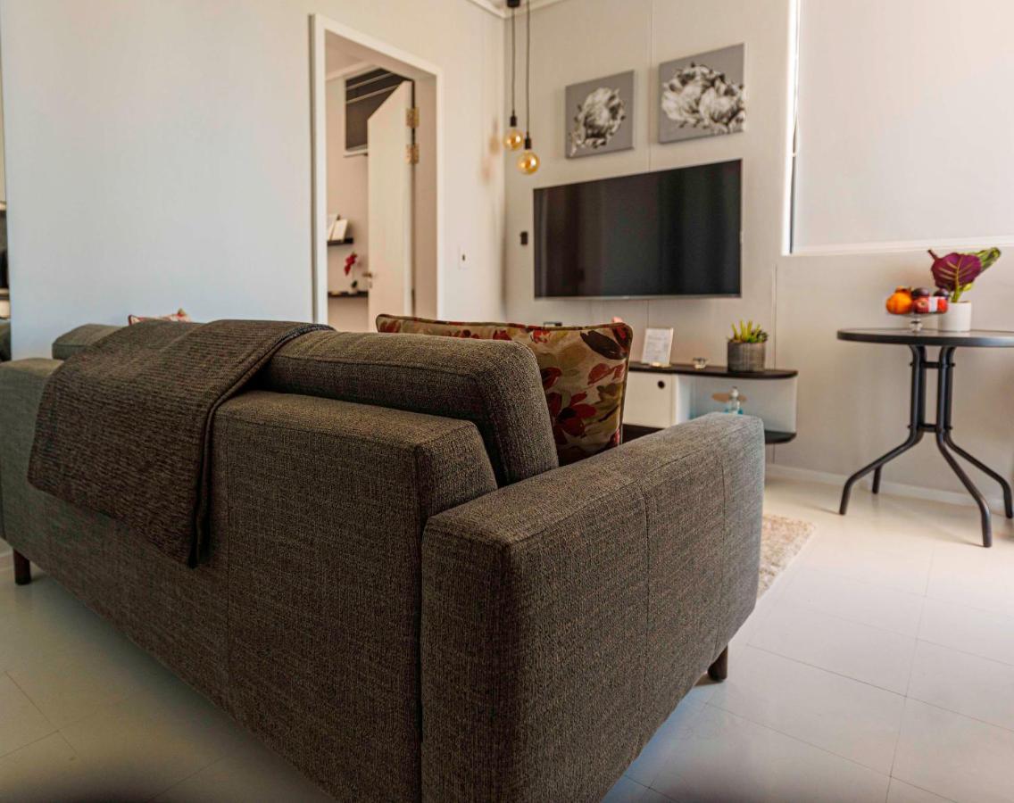 Flamingo Sea Point Sea View Luxury Best Position 1 Bedroom Apartment Queen Size Bed & Inverter For Tv Città del Capo Esterno foto