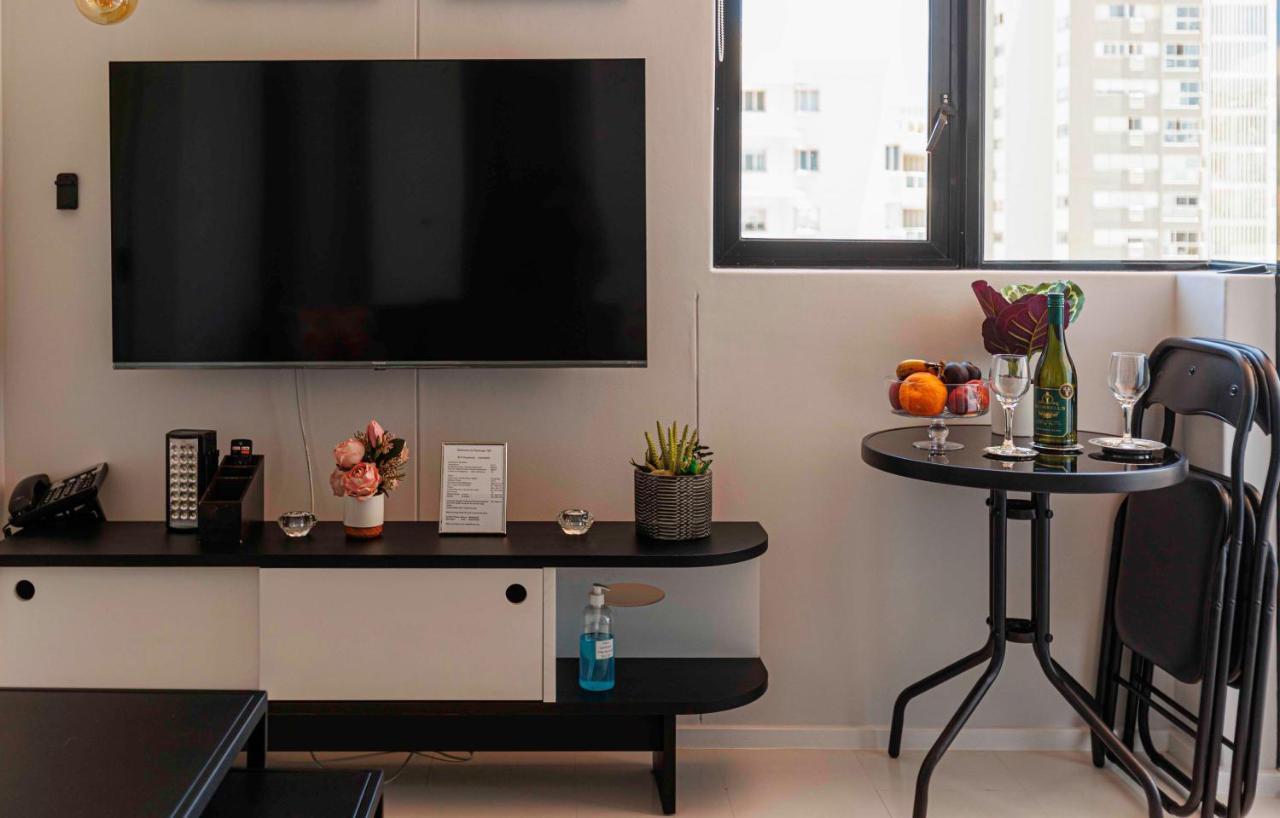 Flamingo Sea Point Sea View Luxury Best Position 1 Bedroom Apartment Queen Size Bed & Inverter For Tv Città del Capo Esterno foto